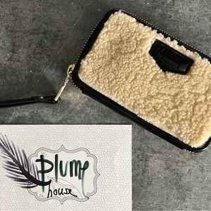 Aimee 🖤 Kestenberg Leather/Sherpa -Wristlet/Wallet